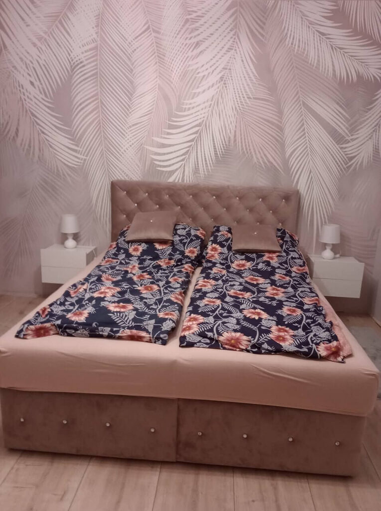 #28 kép innen:Olivia H.